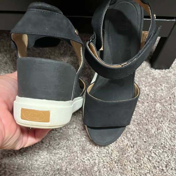 Dr Scholl’s Sandals - Picture 2 of 6